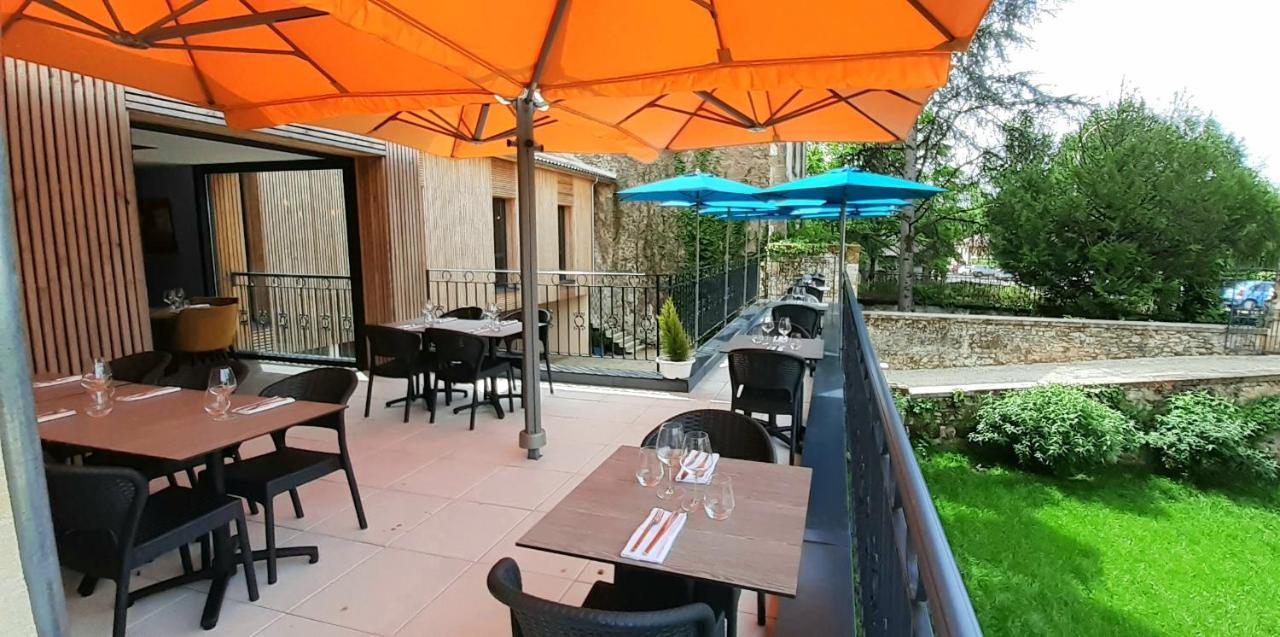 Hotel-Restaurant Des Augustins سان-سيبريان المظهر الخارجي الصورة